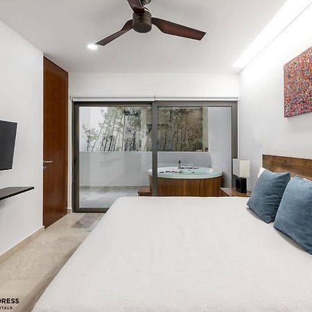 Trendy 1 Bedroom Apartment In Cruz Con Mar Brand New Building Плайя-дель-Кармен Екстер'єр фото